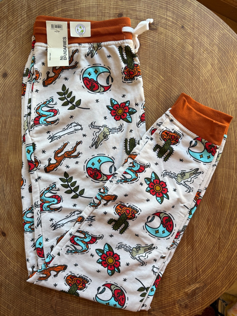 No Boundaries Sleep Jogger Bundle - Size Medium - Picture 5 of 7